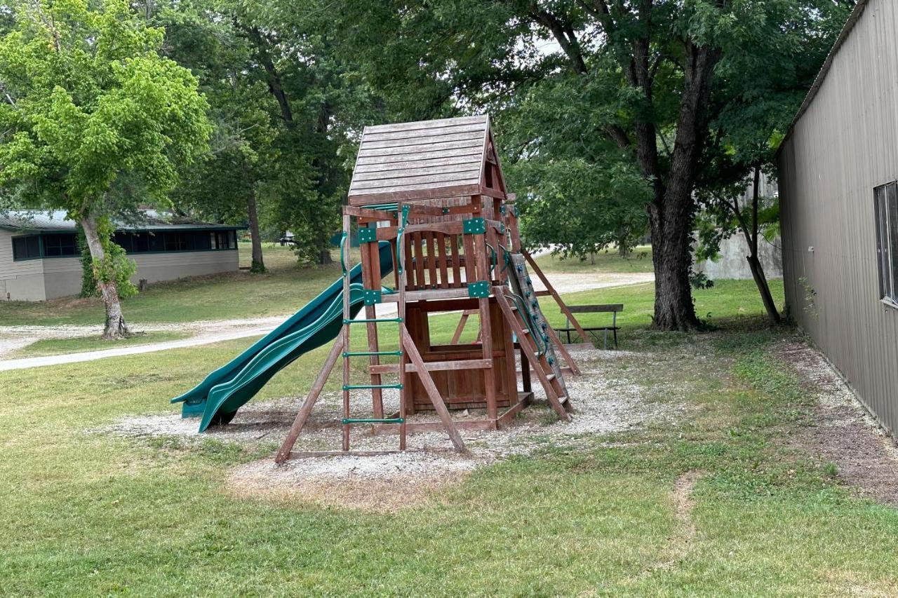 Edgewater Beach Resort 19 Forsyth エクステリア 写真