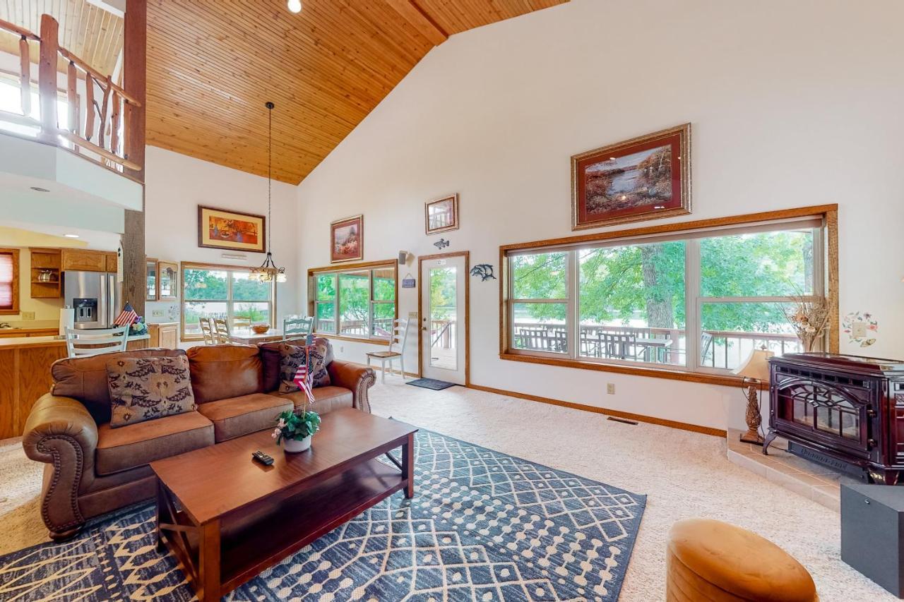 Edgewater Beach Resort 19 Forsyth エクステリア 写真